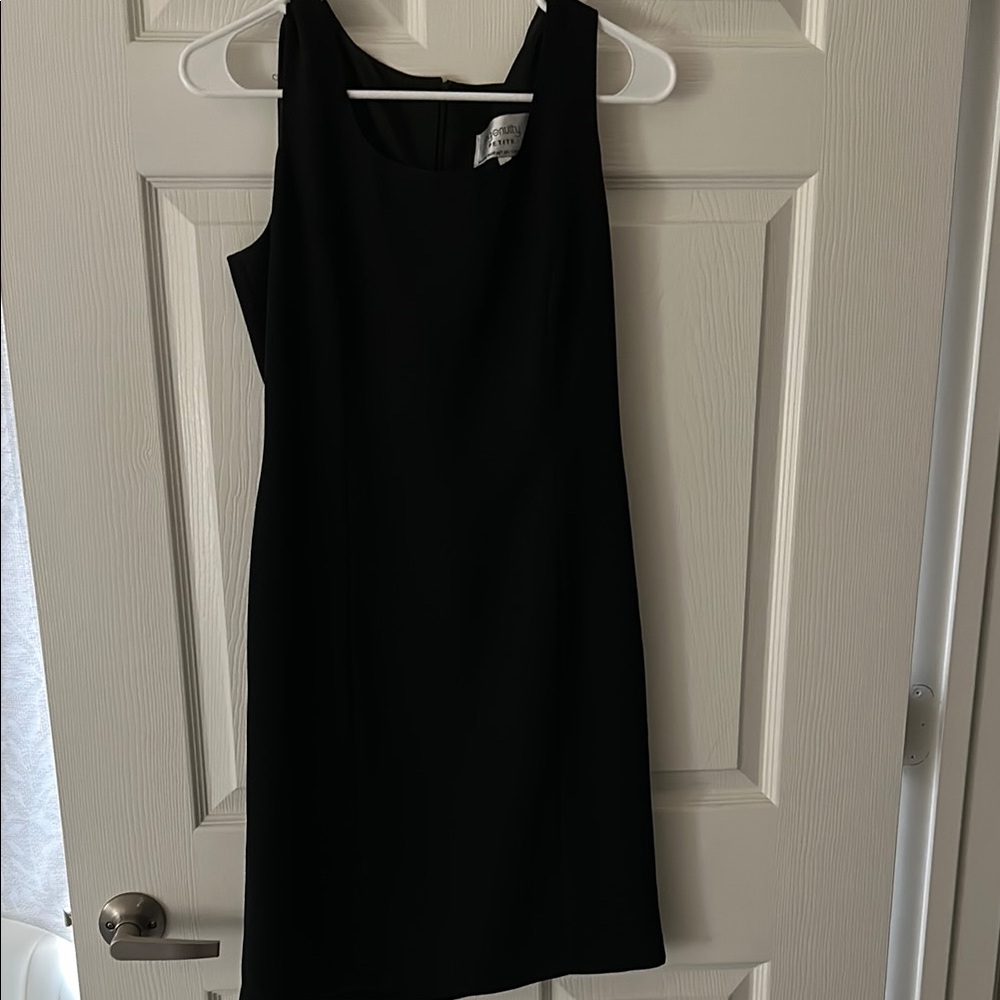 Elegant Black Sleeveless Dress